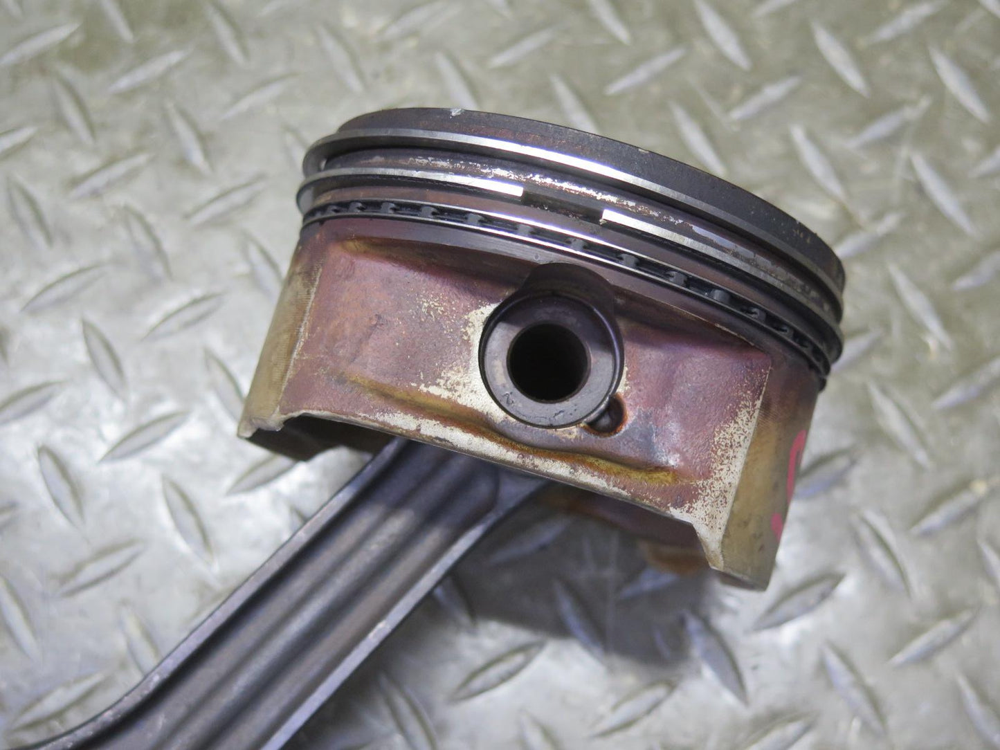 03-06 Mercedes R230 SL500 M113.963 Engine Piston w Connecting Rod 130K OEM