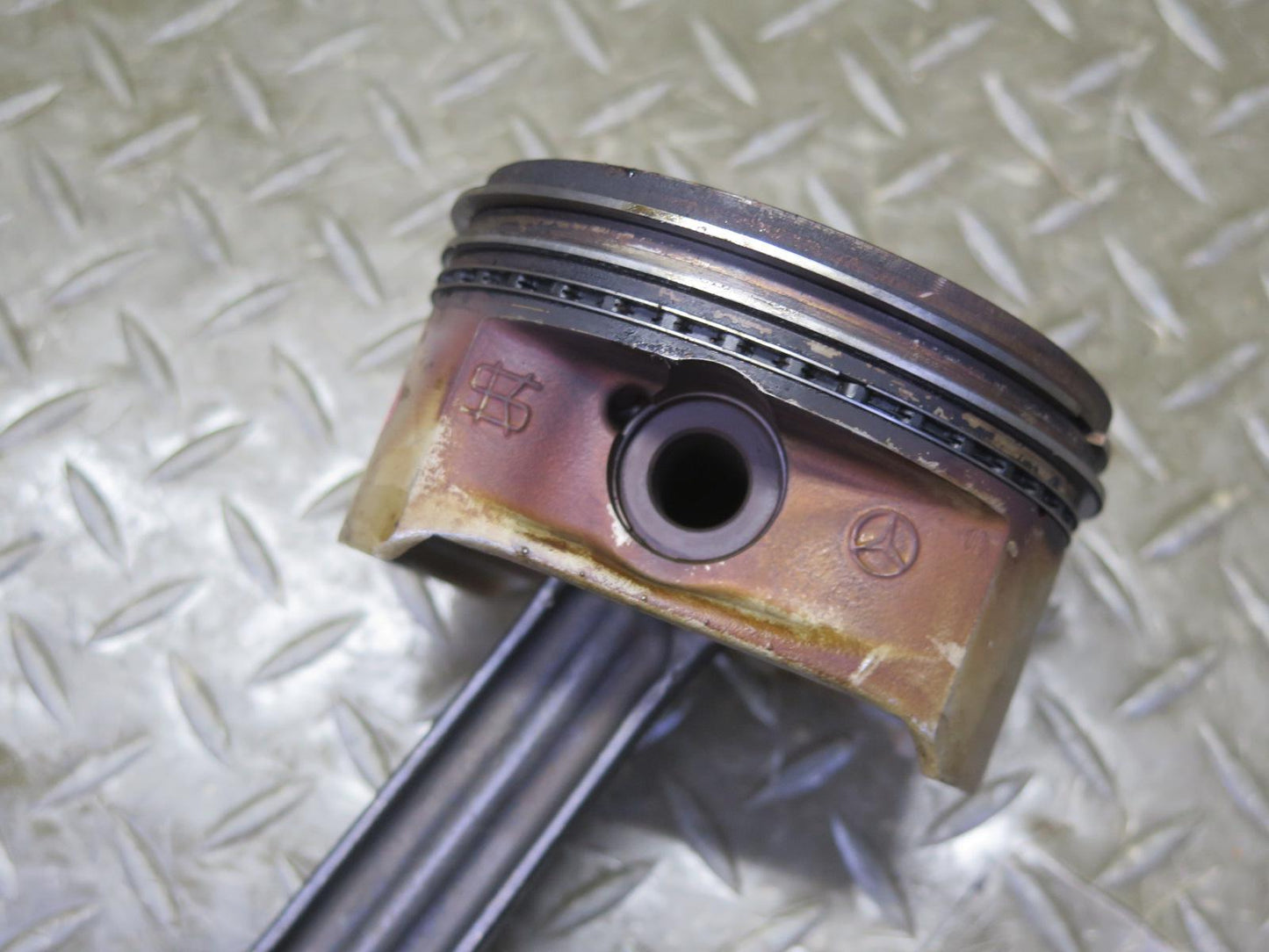 03-06 Mercedes R230 SL500 M113.963 Engine Piston w Connecting Rod 130K OEM