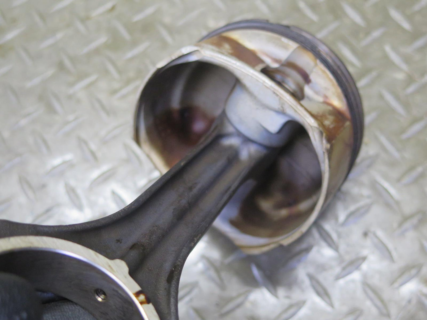 03-06 Mercedes R230 SL500 M113.963 Engine Piston w Connecting Rod 130K OEM