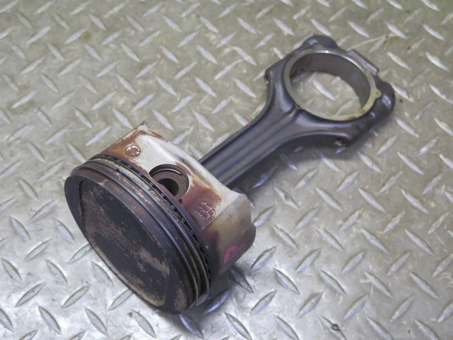03-06 Mercedes R230 SL500 M113.963 Engine Piston w Connecting Rod 130K OEM