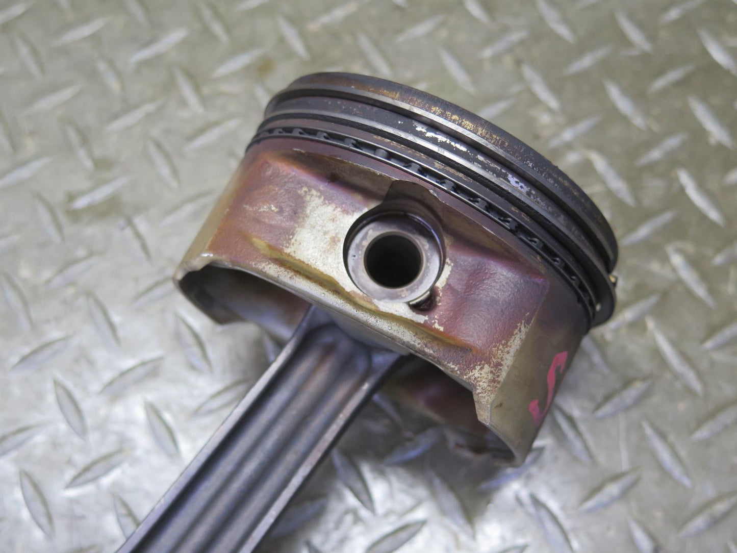 03-06 Mercedes R230 SL500 M113.963 Engine Piston w Connecting Rod 130K OEM