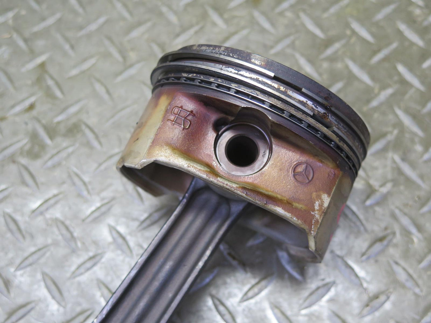 03-06 Mercedes R230 SL500 M113.963 Engine Piston w Connecting Rod 130K OEM