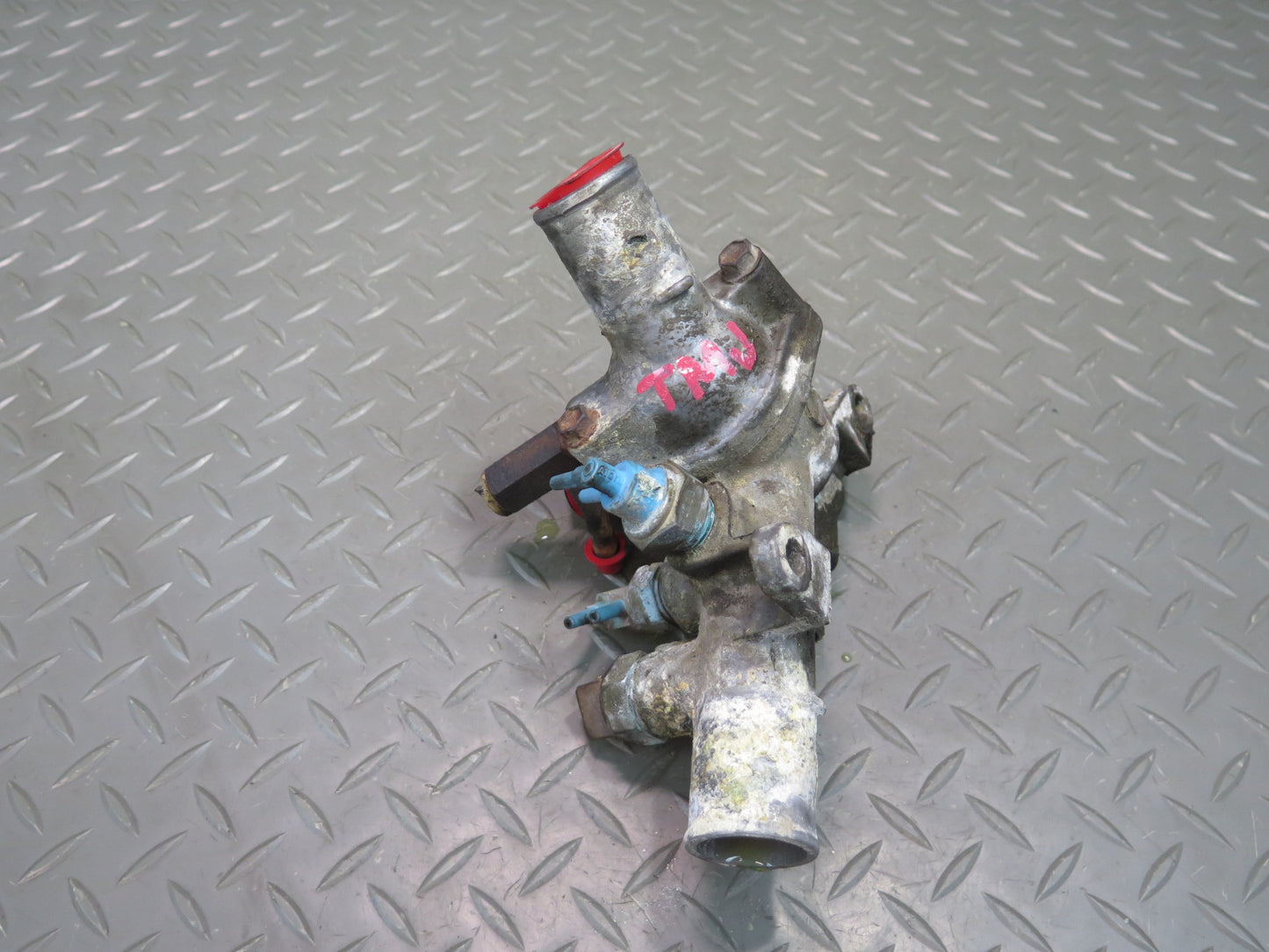 88-89 Toyota MR2 AW15 NA Engine Thermostat Housing w Sensors OEM