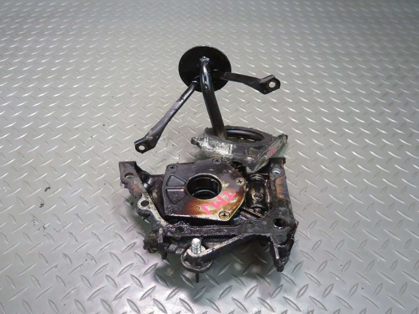 85-89 Toyota MR2 AW15 4AGELC NA Engine Oil Pump w Oil Pickup & Seal Retainer OEM