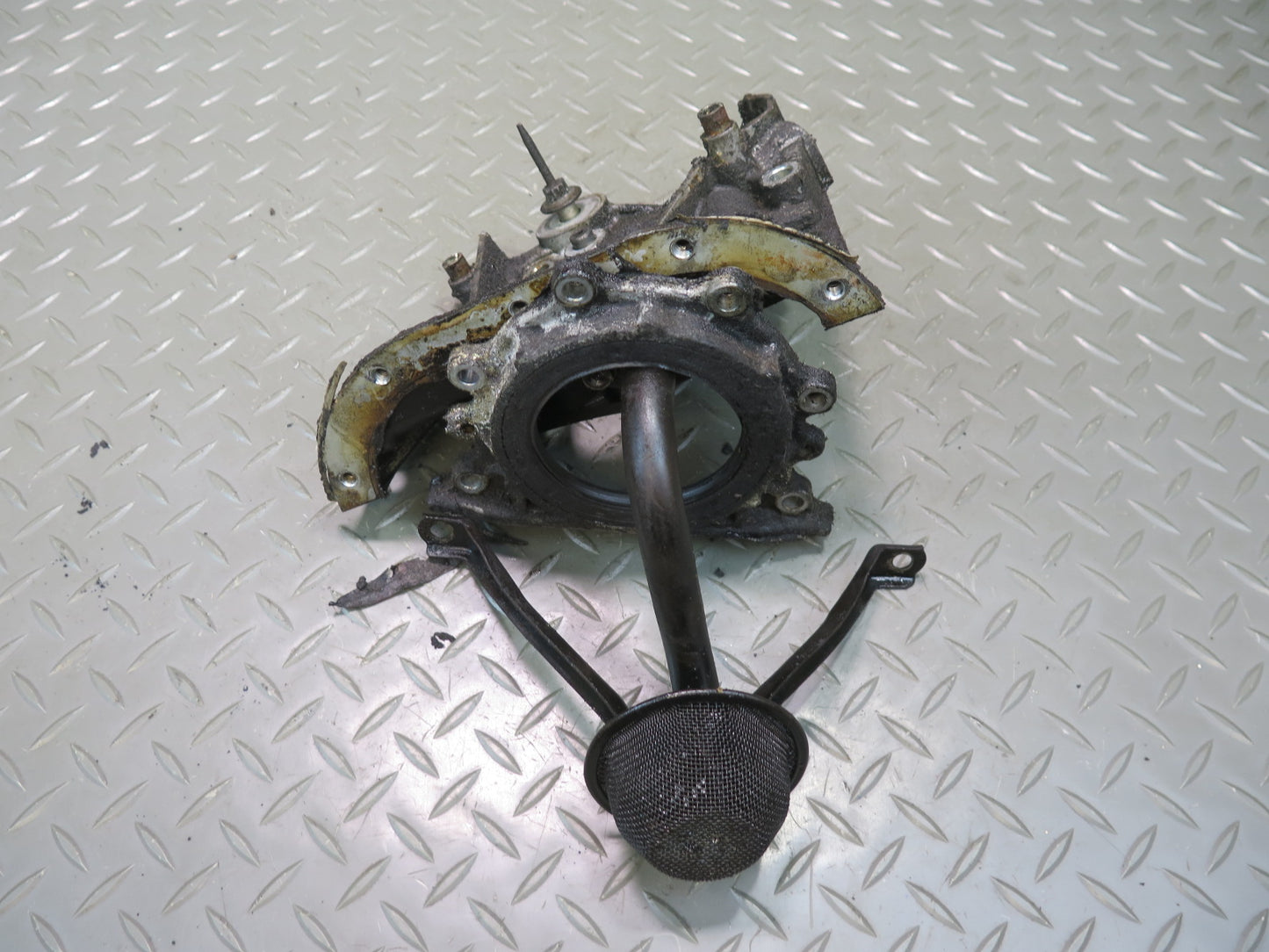 85-89 Toyota MR2 AW15 4AGELC NA Engine Oil Pump w Oil Pickup & Seal Retainer OEM