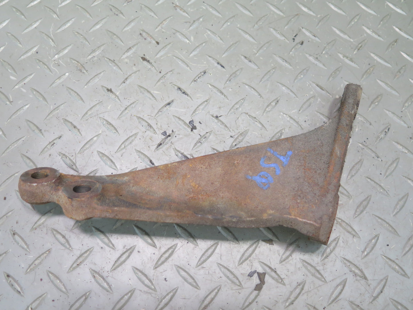 89-92 Toyota Supra MK3 A340E Set of 2 Transmission Stay Wing Brackets OEM