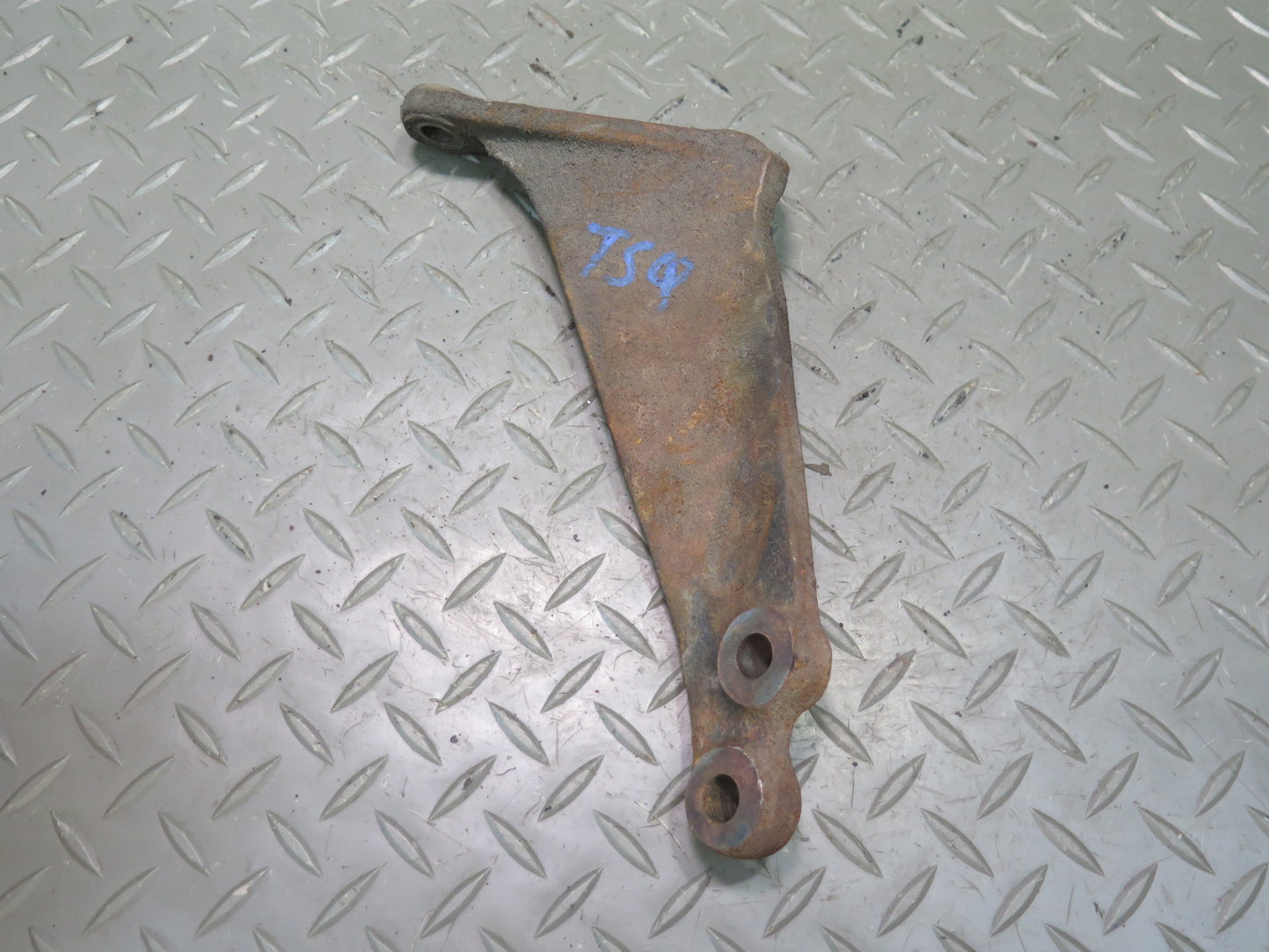 89-92 Toyota Supra MK3 A340E Set of 2 Transmission Stay Wing Brackets OEM