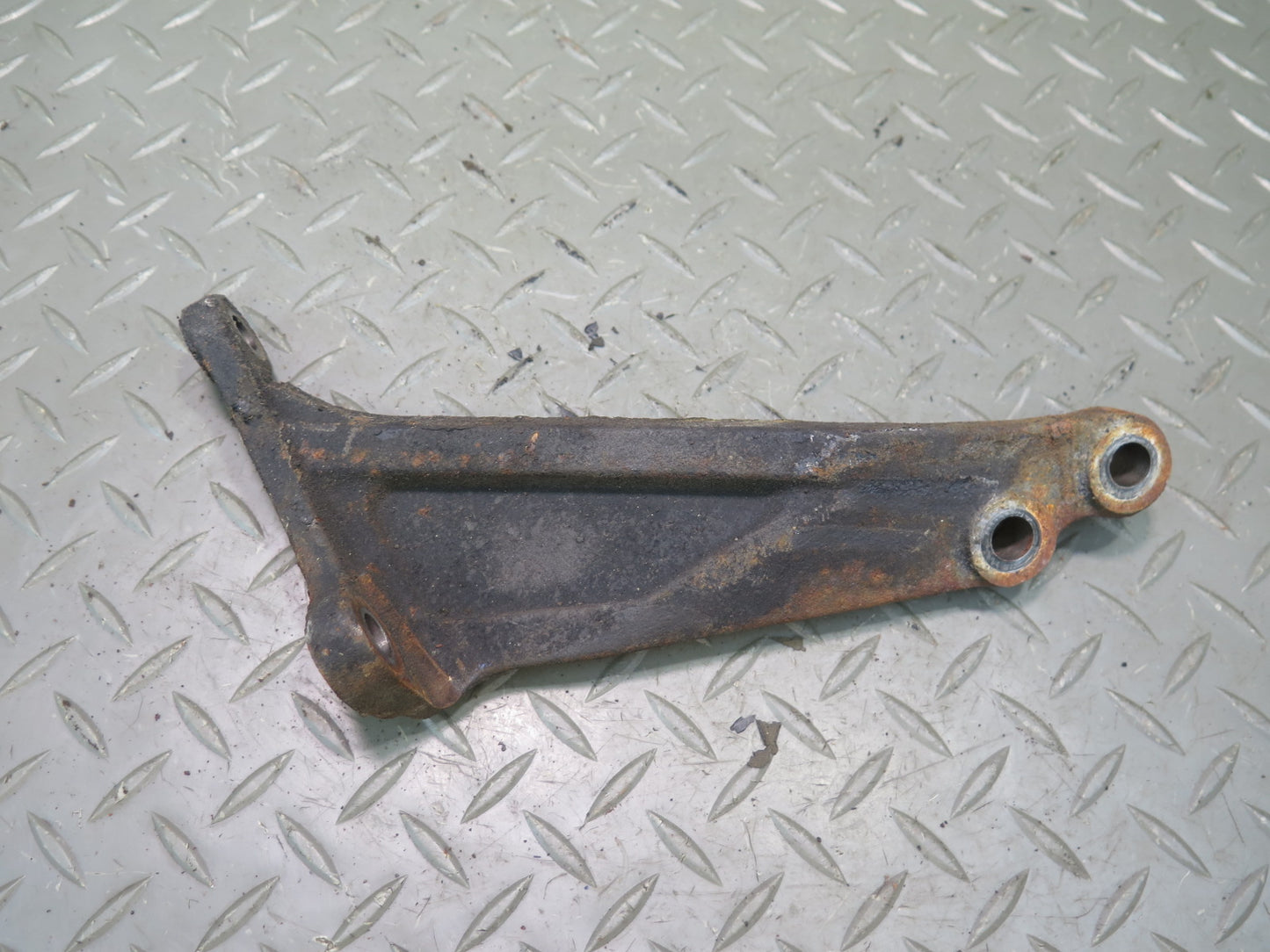89-92 Toyota Supra MK3 A340E Set of 2 Transmission Stay Wing Brackets OEM
