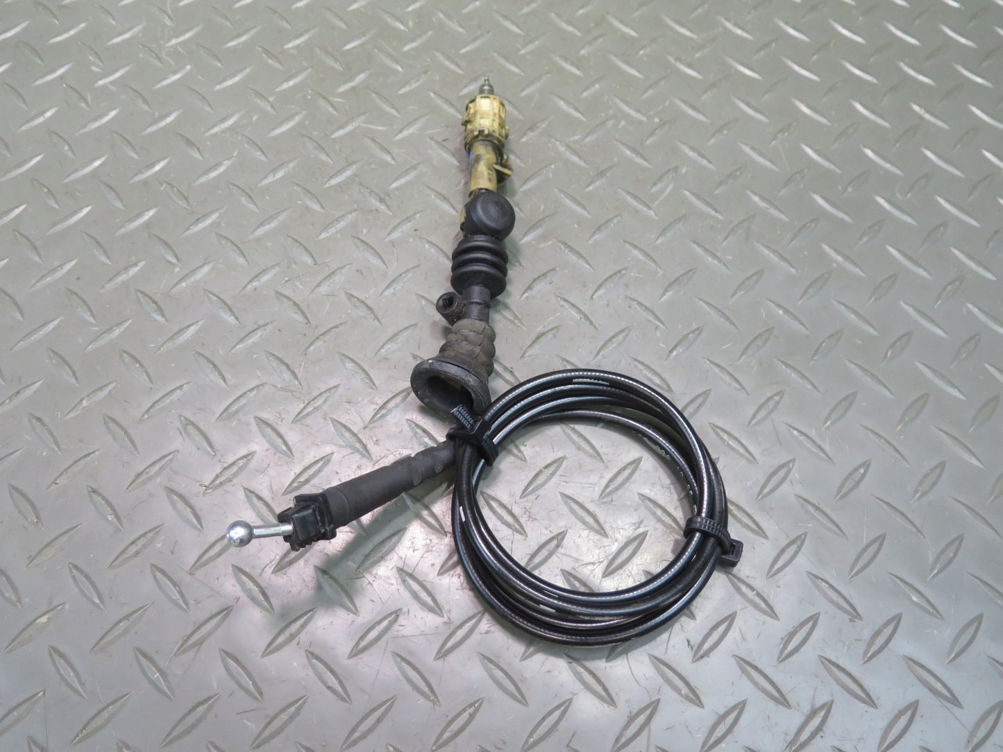2000 Mercedes R129 Sl-class Transmission Control Cable 1292901285 OEM