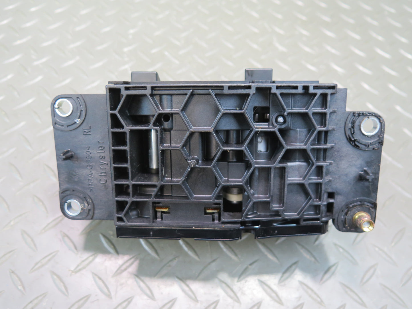 2014-2017 Maserati Ghibli M157 Auto Transmission Floor Shifter Gear Selector