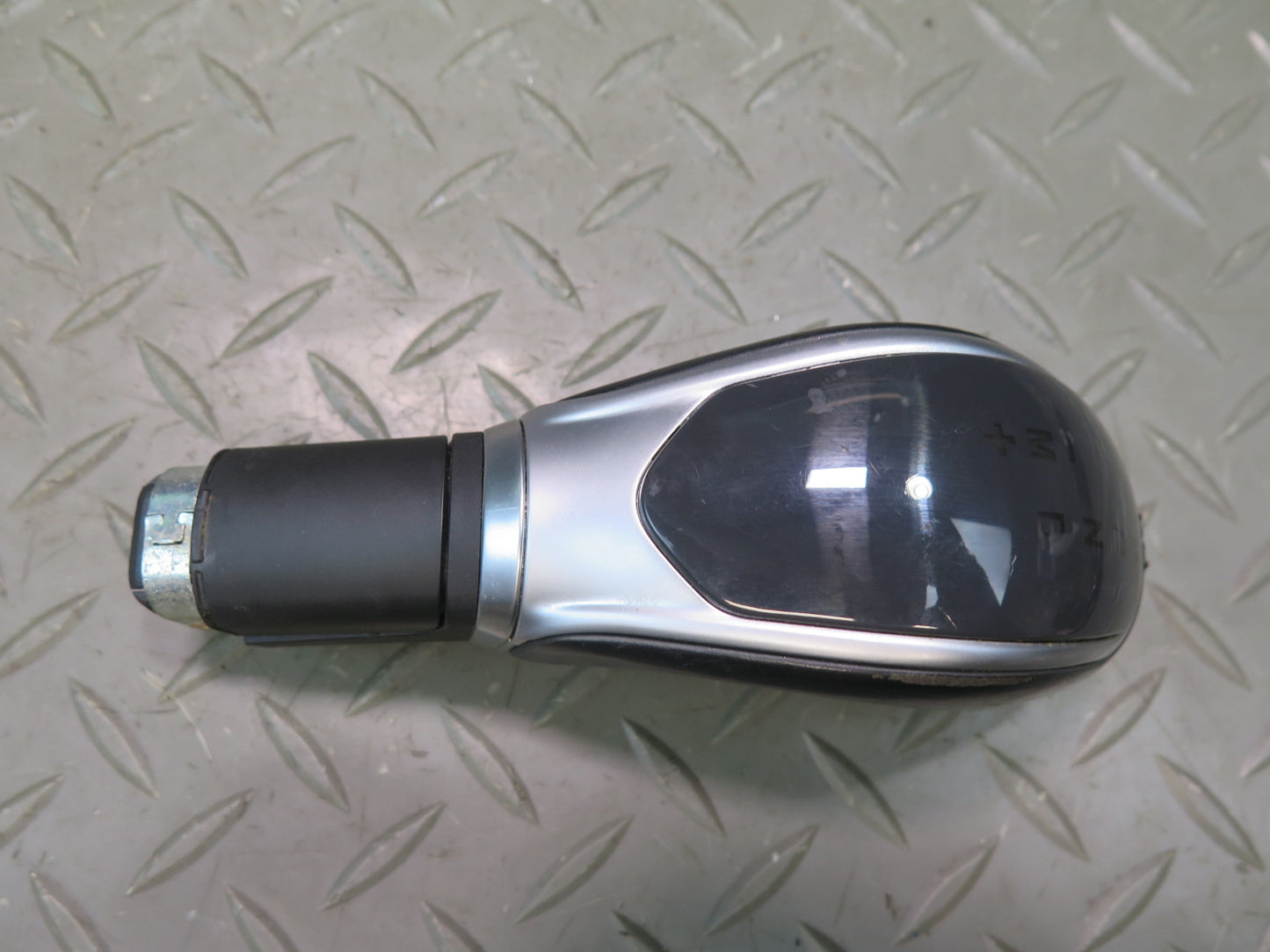 2014-2017 Maserati Ghibli M157 Auto Transmission Shifter Gear Selector Knob