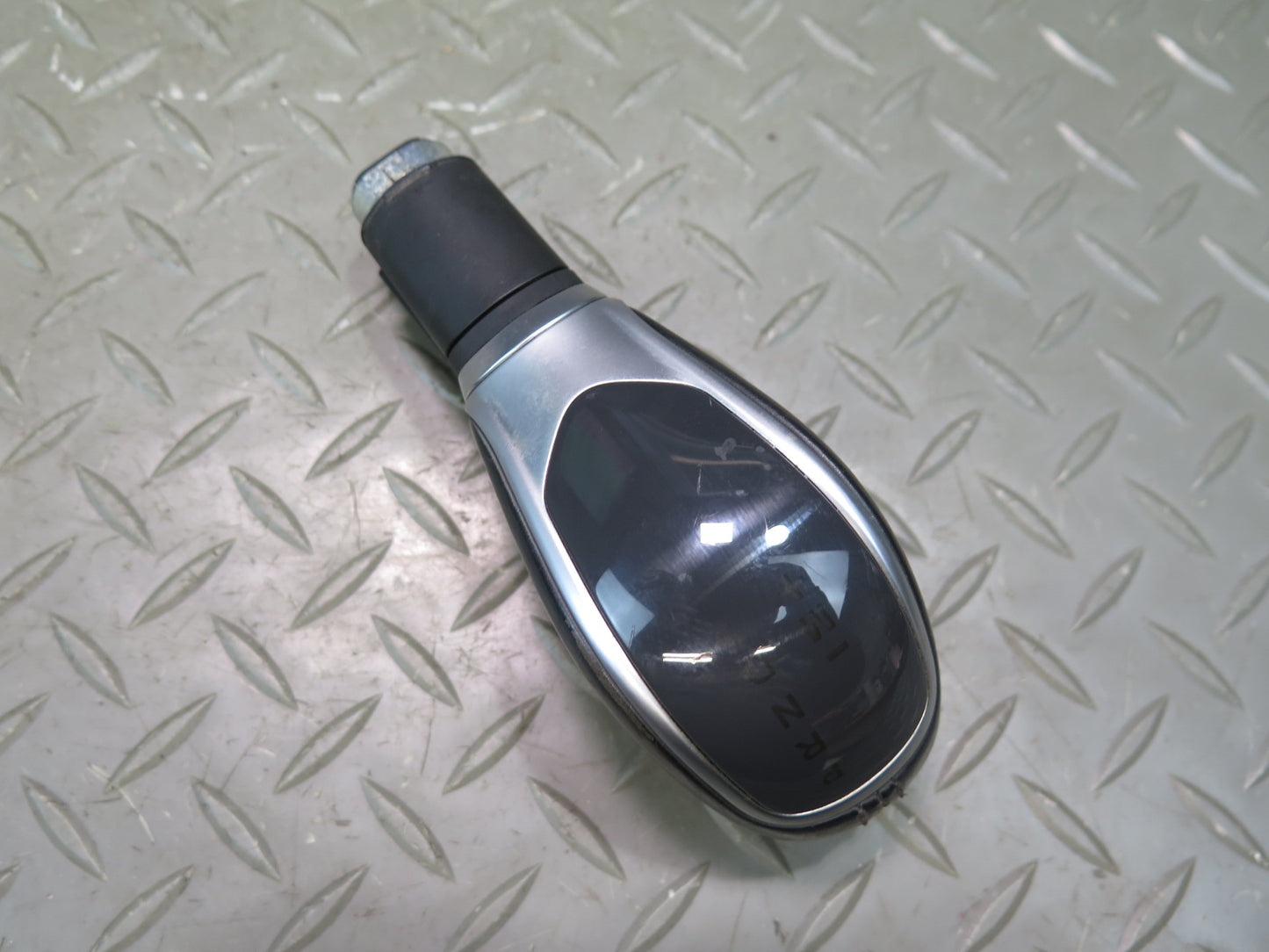 2014-2017 Maserati Ghibli M157 Auto Transmission Shifter Gear Selector Knob