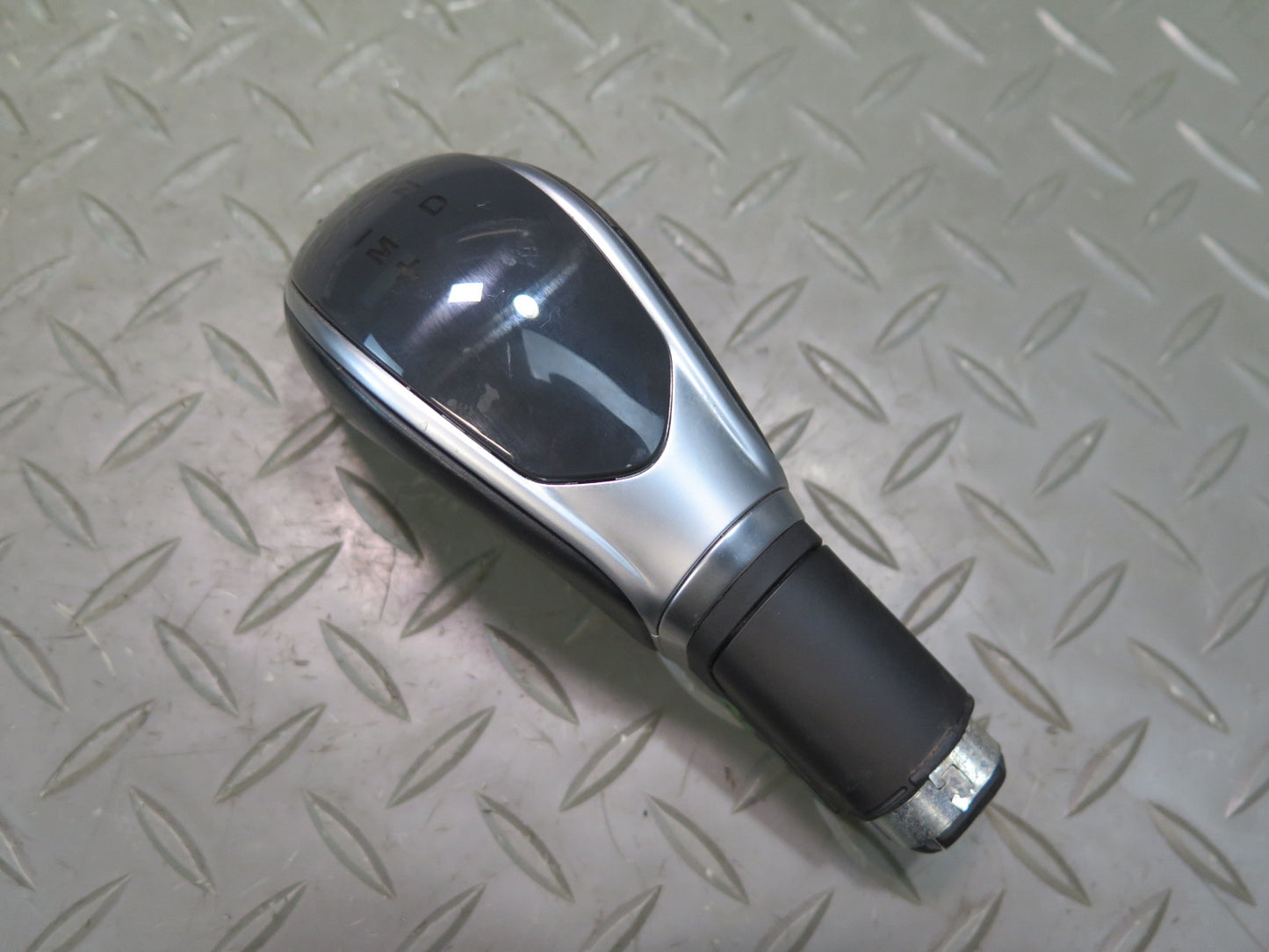2014-2017 Maserati Ghibli M157 Auto Transmission Shifter Gear Selector Knob
