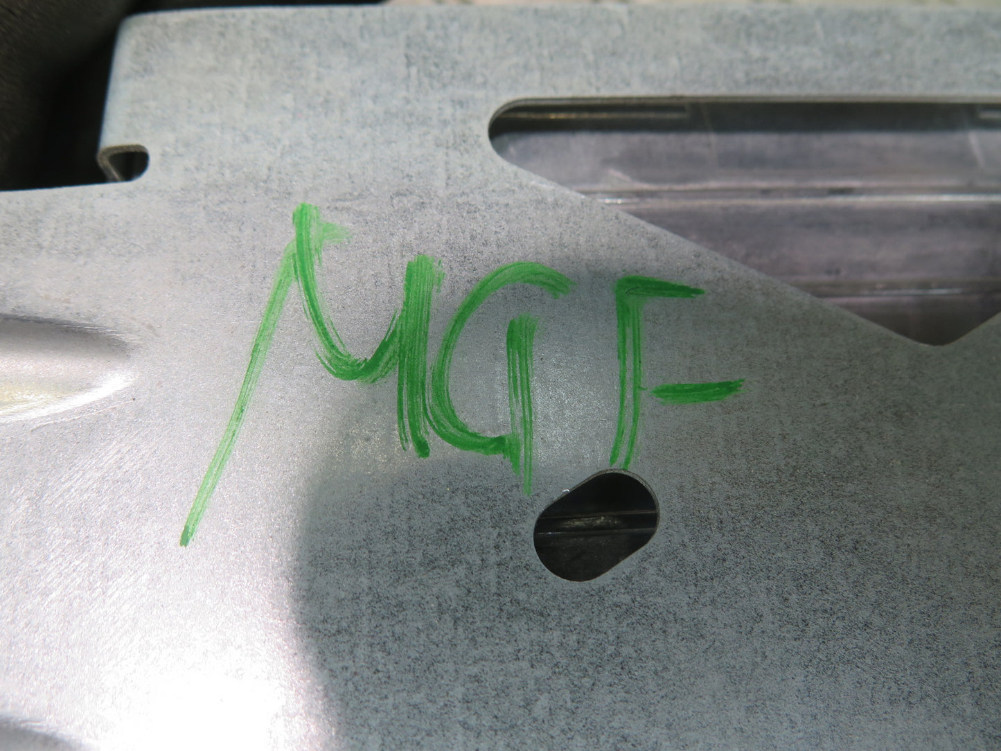 2014-2017 Maserati Ghibli M157 Stereo Audio AMP Amplifier Harman 670009812