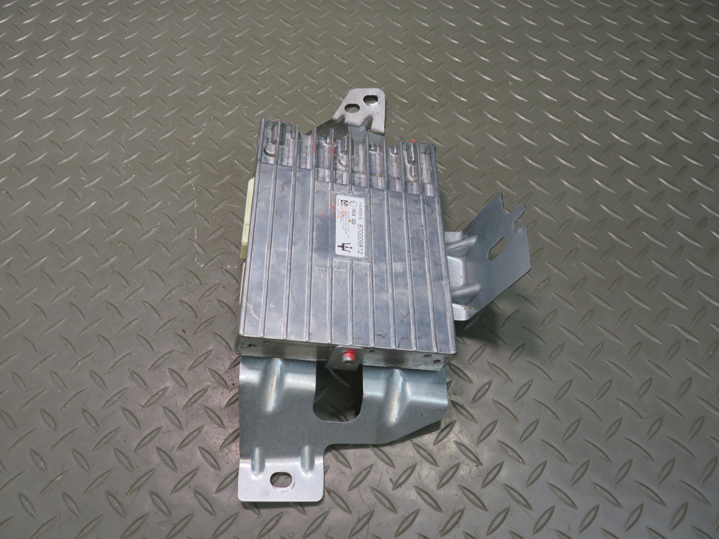 2014-2017 Maserati Ghibli M157 Stereo Audio AMP Amplifier Harman 670009812