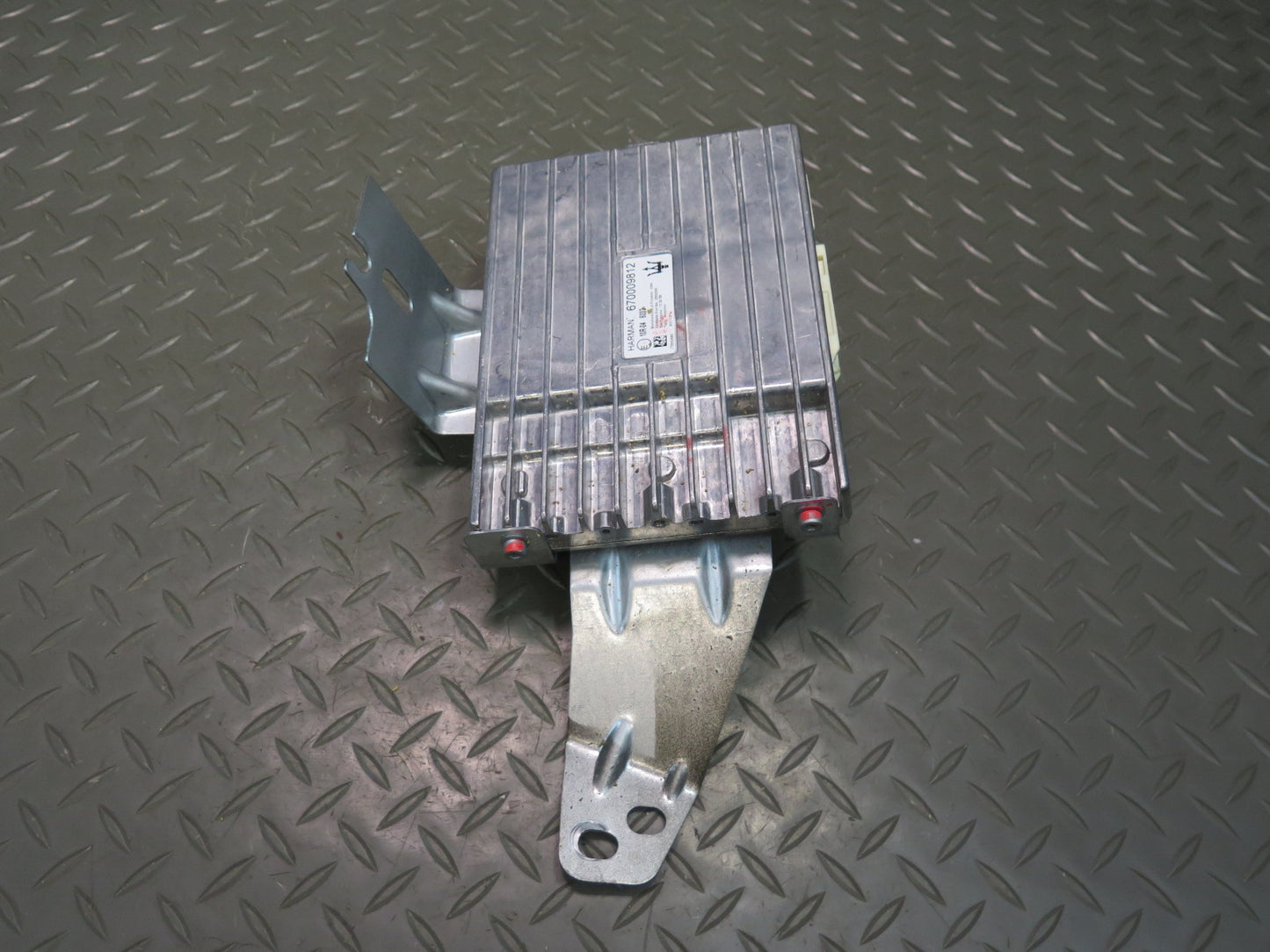 2014-2017 Maserati Ghibli M157 Stereo Audio AMP Amplifier Harman 670009812