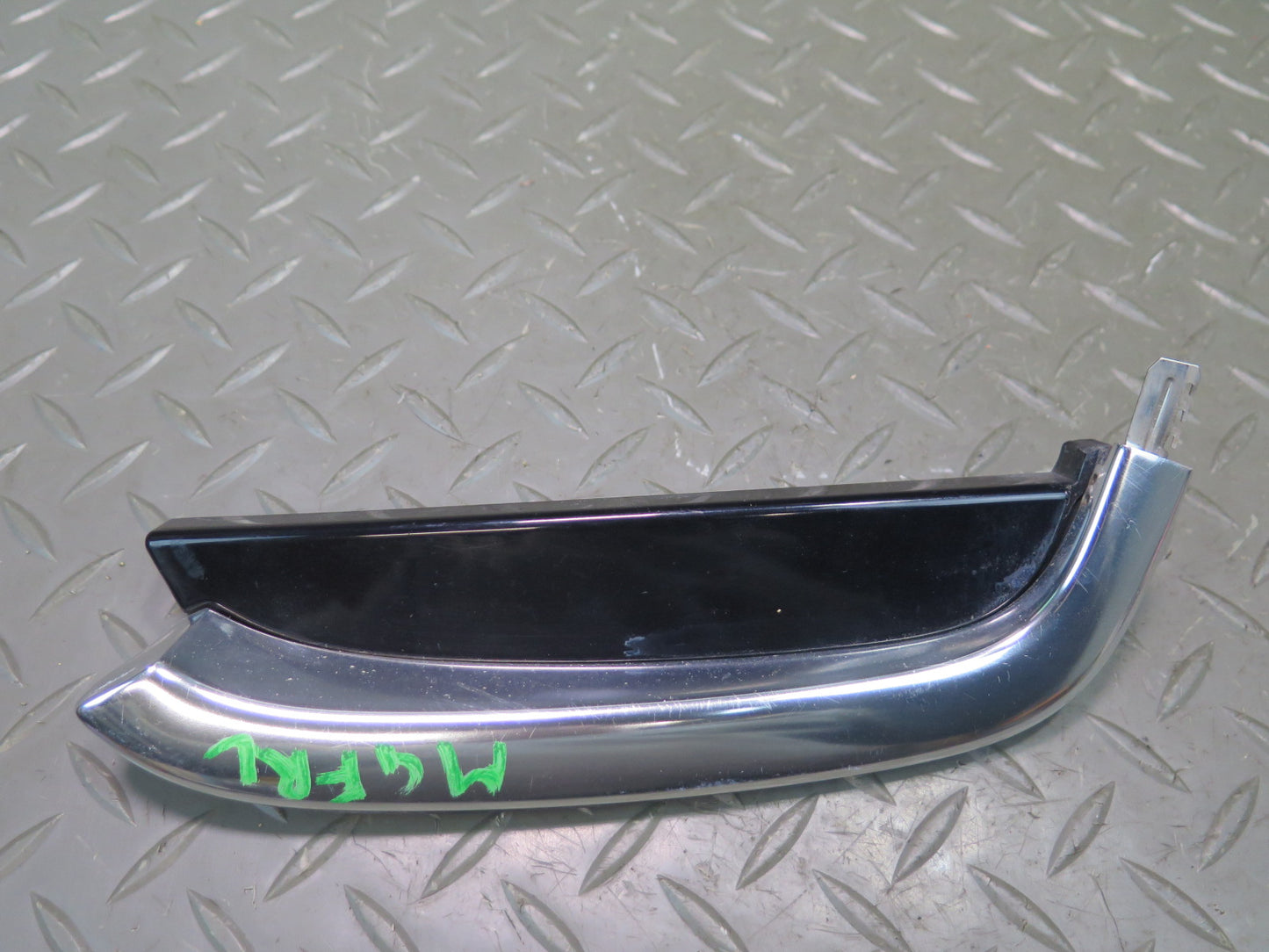 14-17 Maserati Ghibli M157 Rear Right & Left Door Molding Trim Panel Cover Set