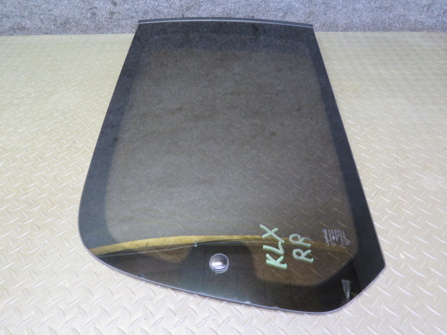 2001-2003 Lexus UZJ100L LX470 Rear Right Quarter Glass Window