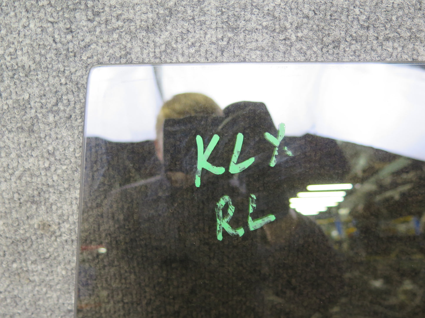 2003-2007 Lexus UZJ100L LX470 Rear Left Door Glass Window