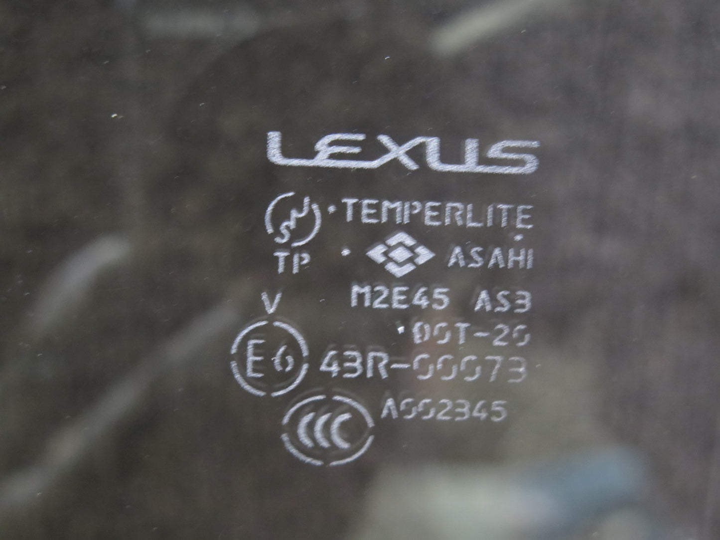2003-2007 Lexus UZJ100L LX470 Rear Left Door Glass Window
