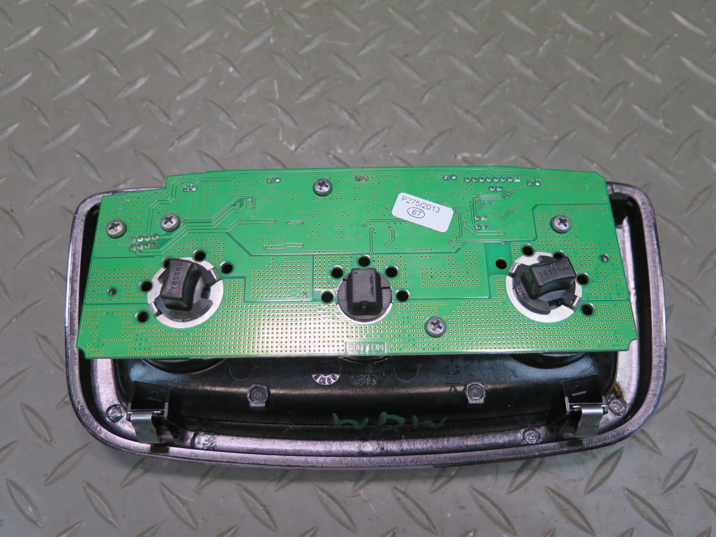 2014-2017 Maserati Ghibli M157 Rear Overhead Console Dome Light Lamp