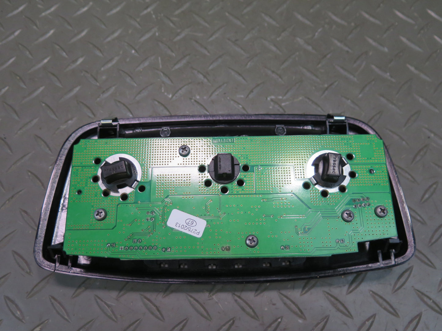 2014-2017 Maserati Ghibli M157 Rear Overhead Console Dome Light Lamp