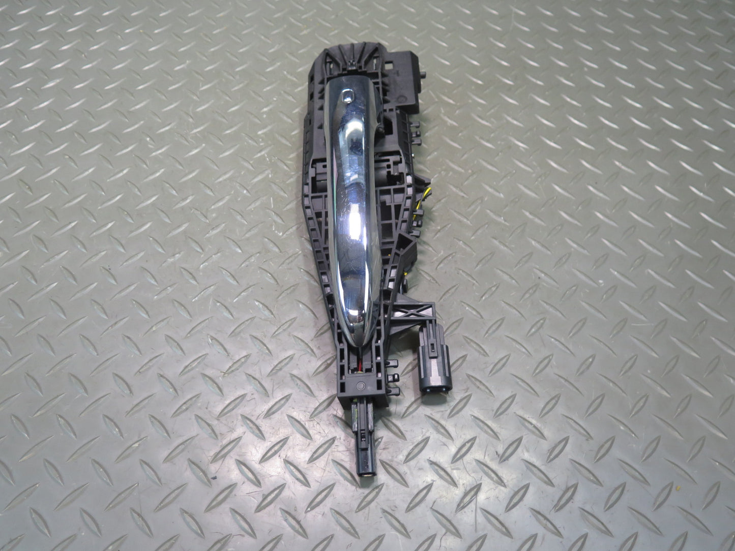 2014-2020 Maserati Ghibli M157 Front Left Driver Side Exterior Door Handle