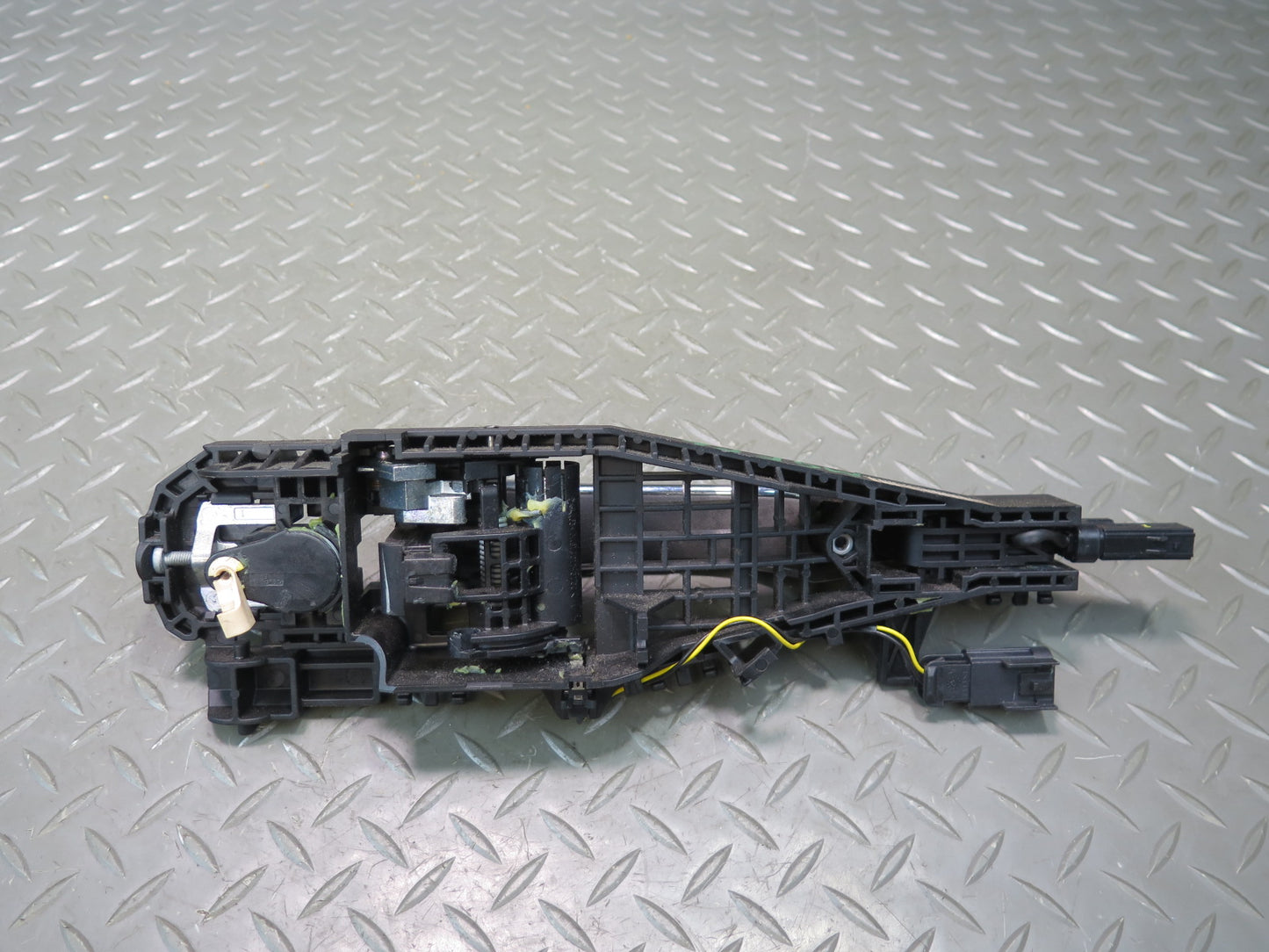 2014-2020 Maserati Ghibli M157 Front Left Driver Side Exterior Door Handle