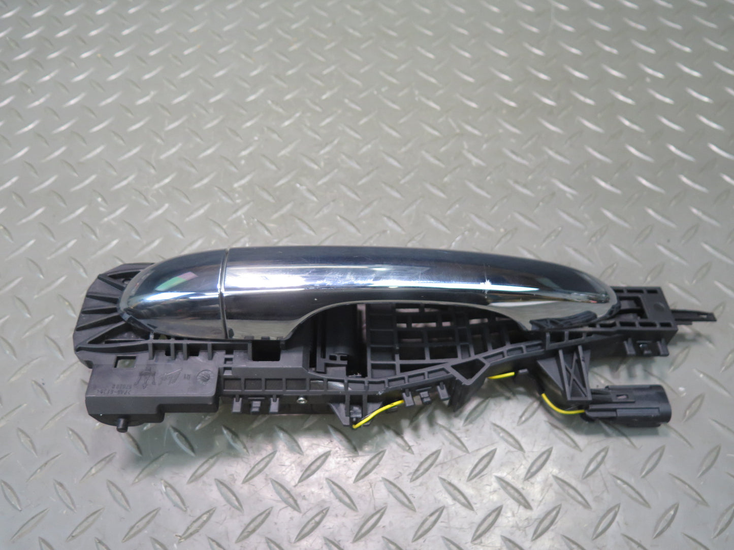 2014-2020 Maserati Ghibli M157 Rear Right Pass Side Exterior Door Handle
