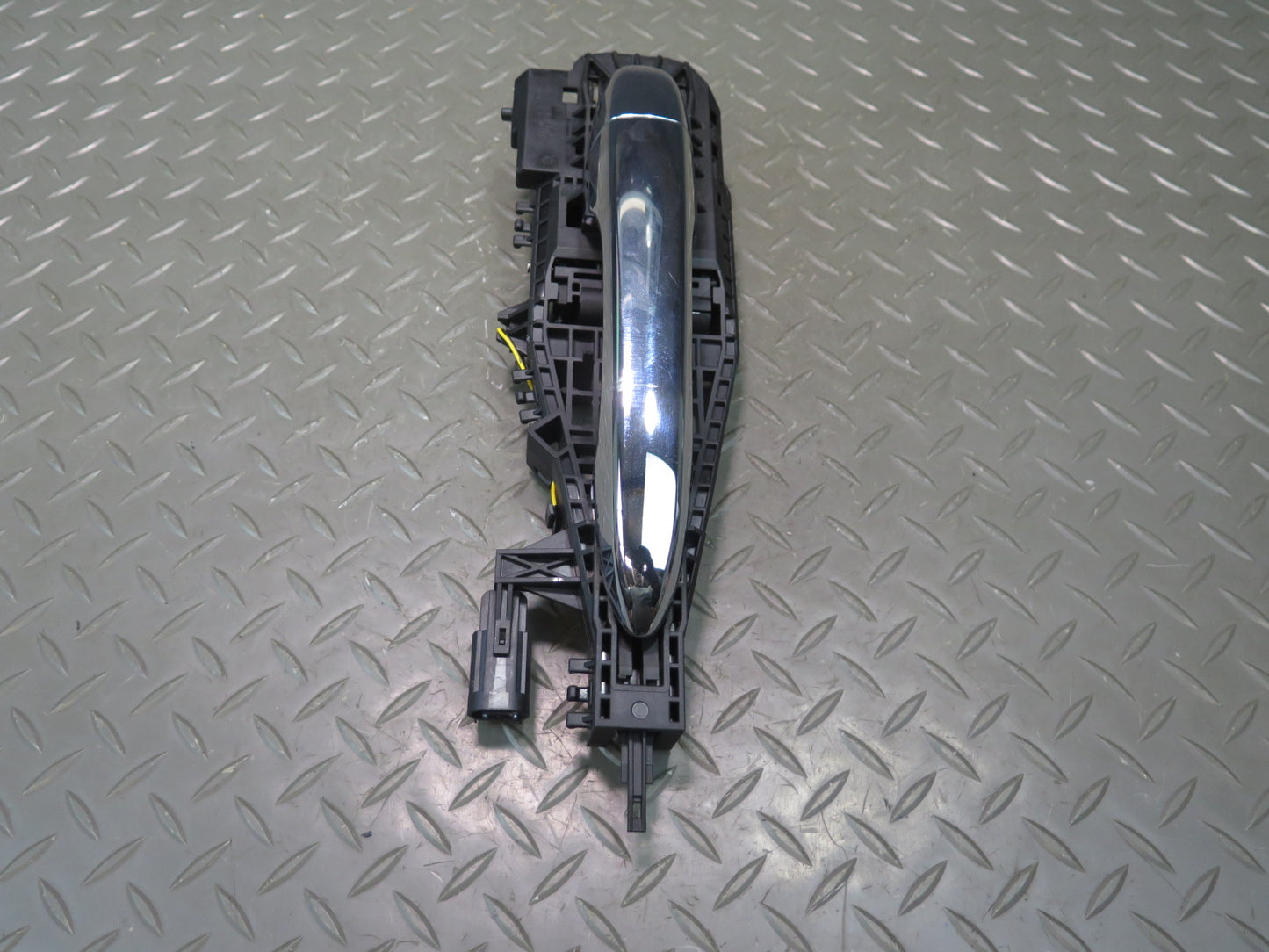 2014-2020 Maserati Ghibli M157 Rear Right Pass Side Exterior Door Handle