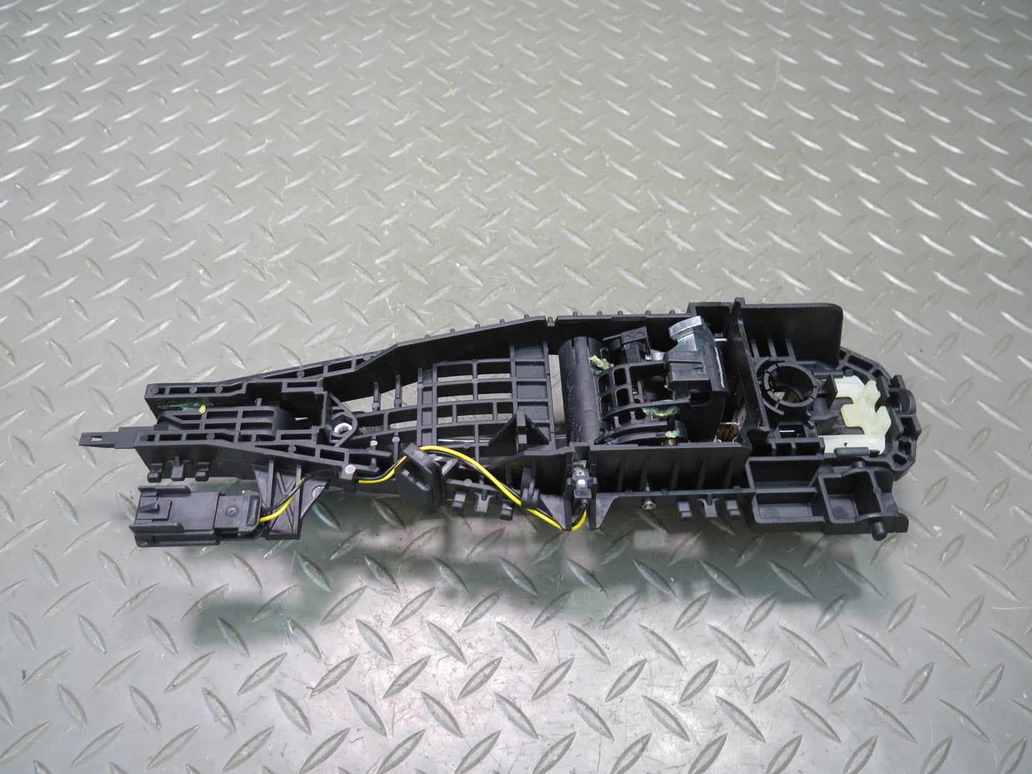 2014-2020 Maserati Ghibli M157 Rear Right Pass Side Exterior Door Handle