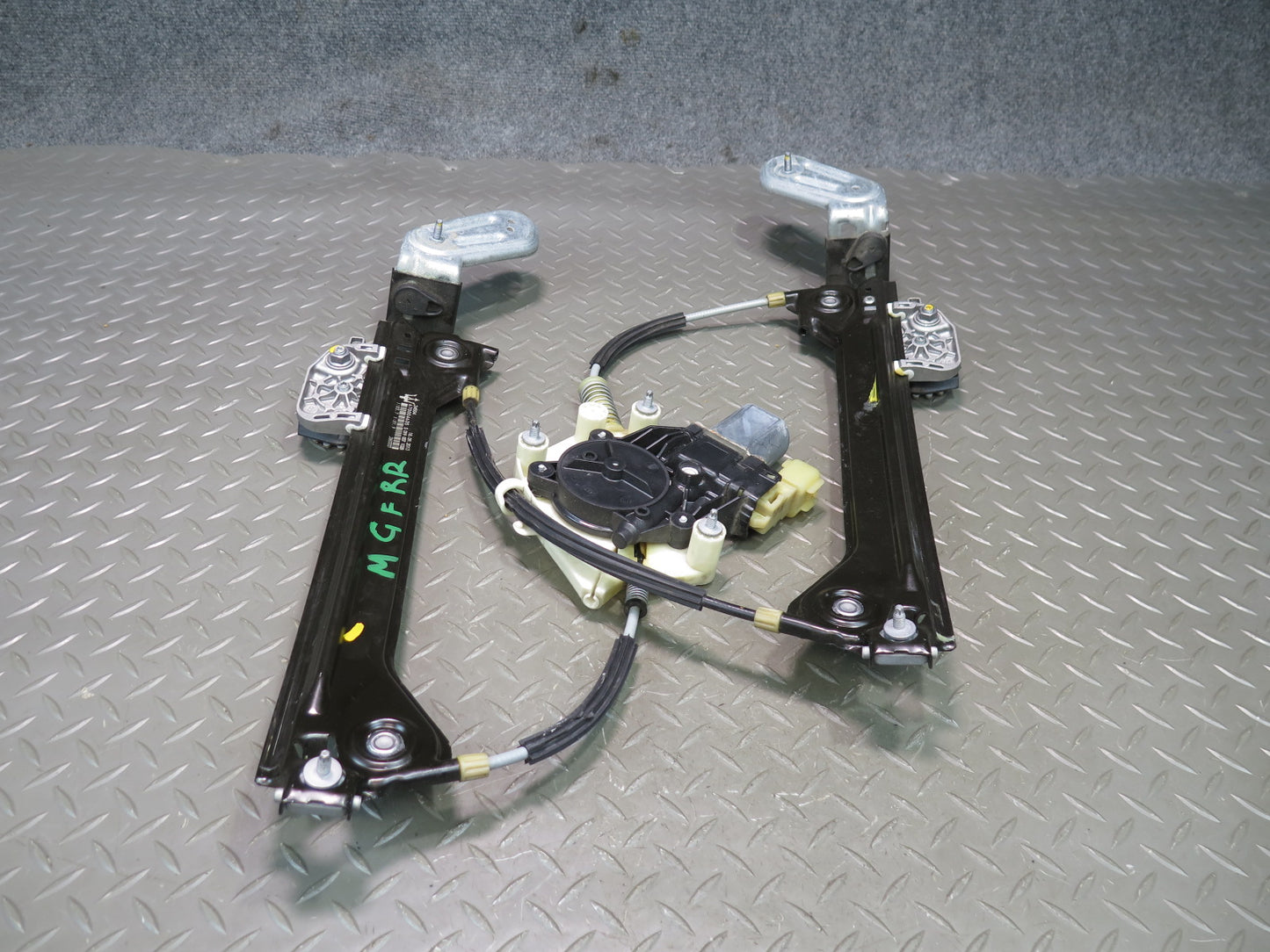 2014-2020 Maserati Ghibli M157 Rear Right Pass Door Window Regulator W/ Motor