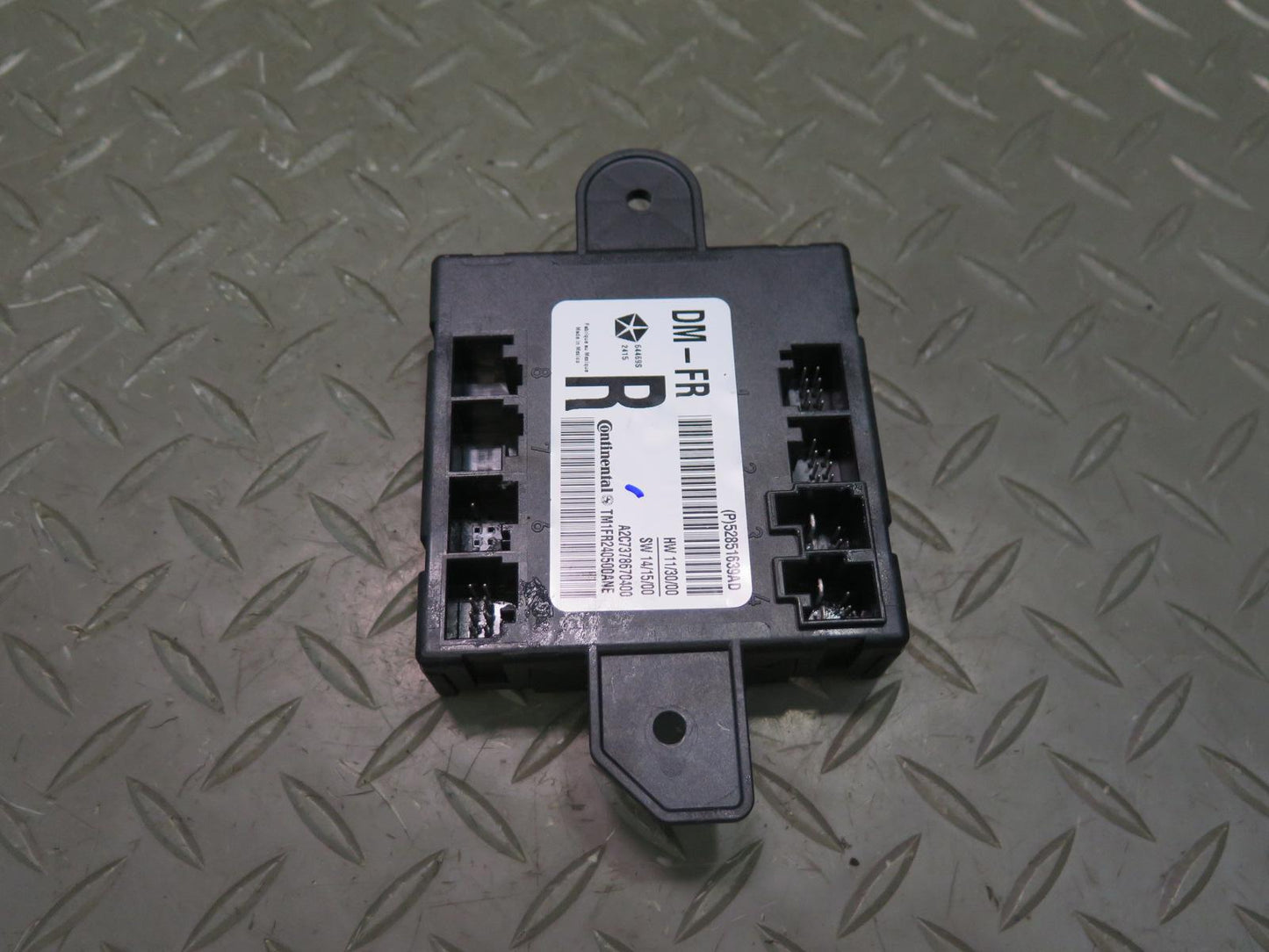 2014-2017 Maserati Ghibli M157 Front Right Passenger Side Door Control Module