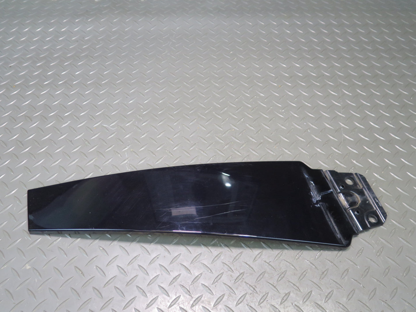 14-17 Maserati Ghibli M157 Right & Left Side Exterior B Pillar Molding Trim Set