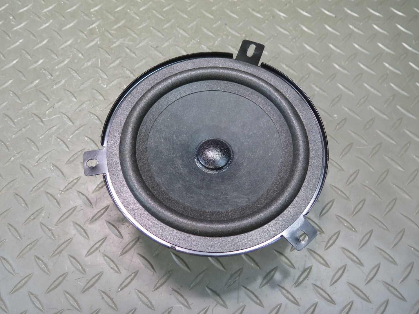 2014-2020 Maserati Ghibli M157 Front Right & Left Side Door Audio Speaker Set