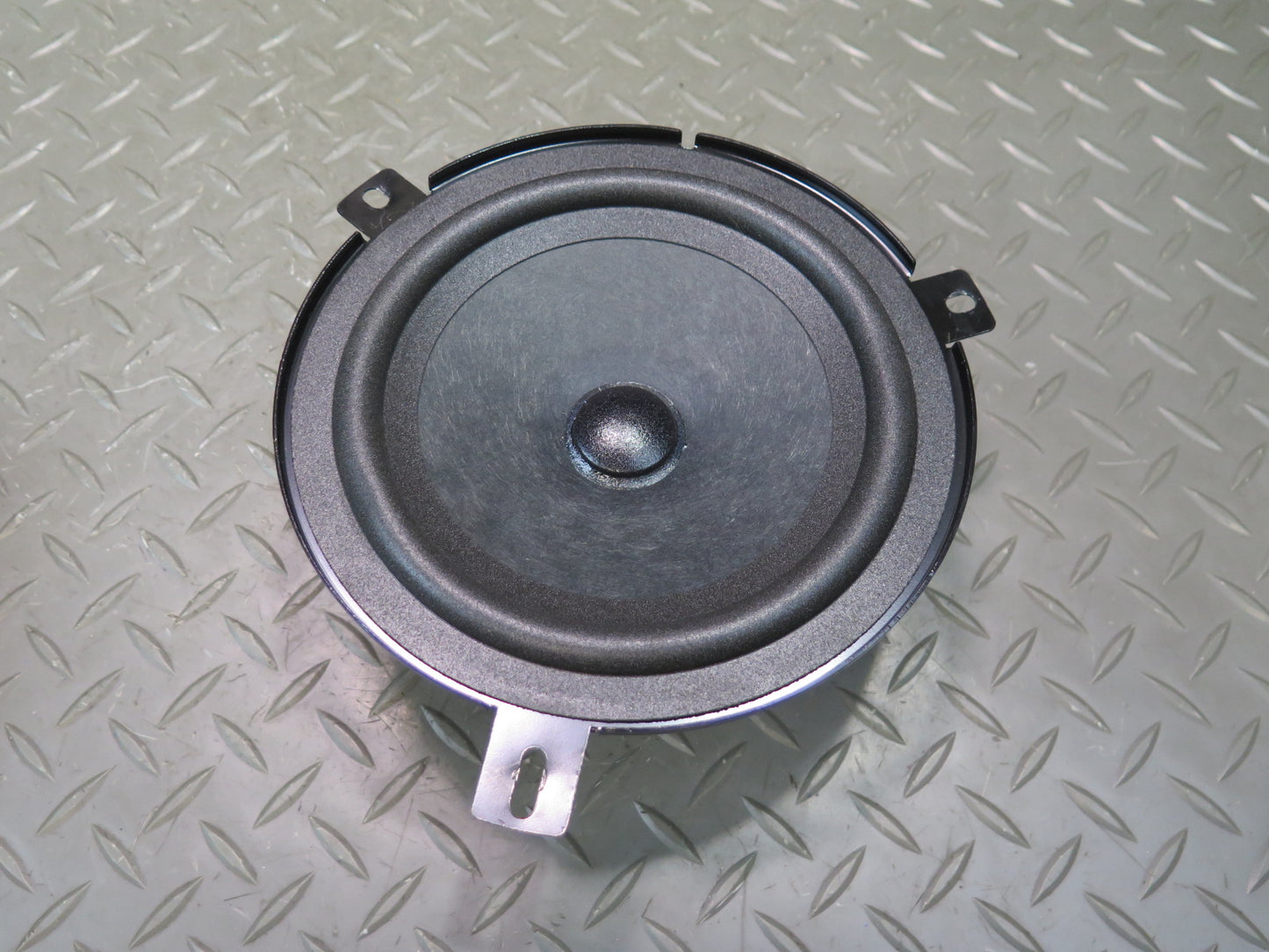 2014-2020 Maserati Ghibli M157 Front Right & Left Side Door Audio Speaker Set