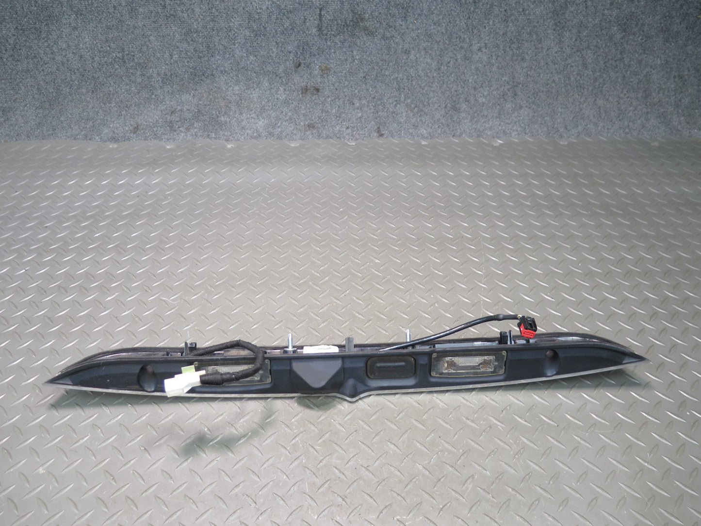 2014-2017 Maserati Ghibli M157 Rear Trunk Lid Trim Molding Panel W/ Camera