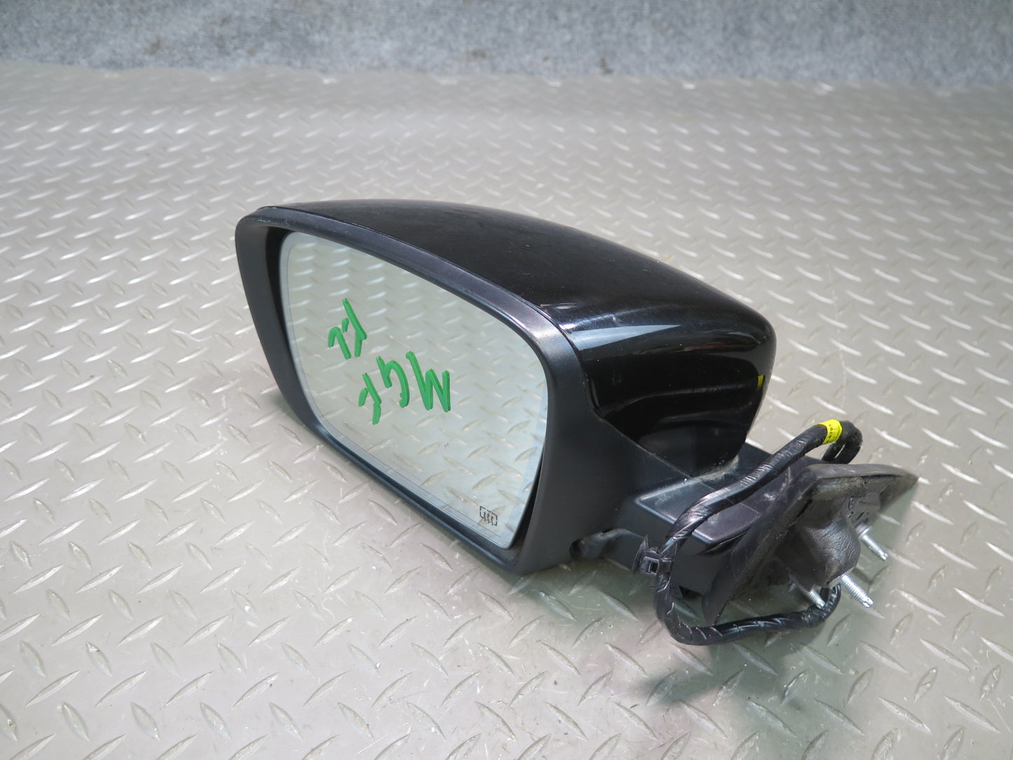 2014-2017 Maserati Ghibli M157 Front Left Door Exterior Side View Mirror Black