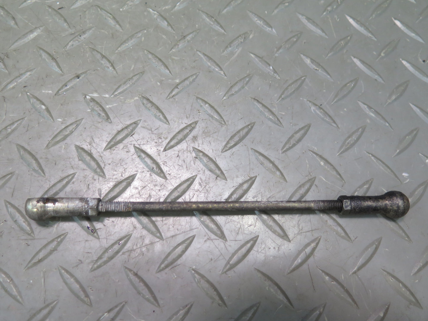 75-76 Mercedes W115 300D 3.0L 617.952 Set of 4 Diesel Engine Control Rod OEM