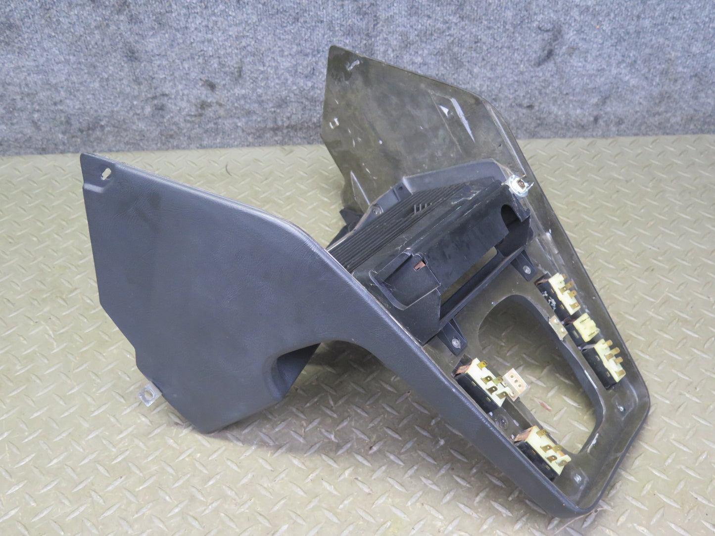 83-87 BMW E24 633CSI Dash Center Console Shifter Trim w Switch Black OEM