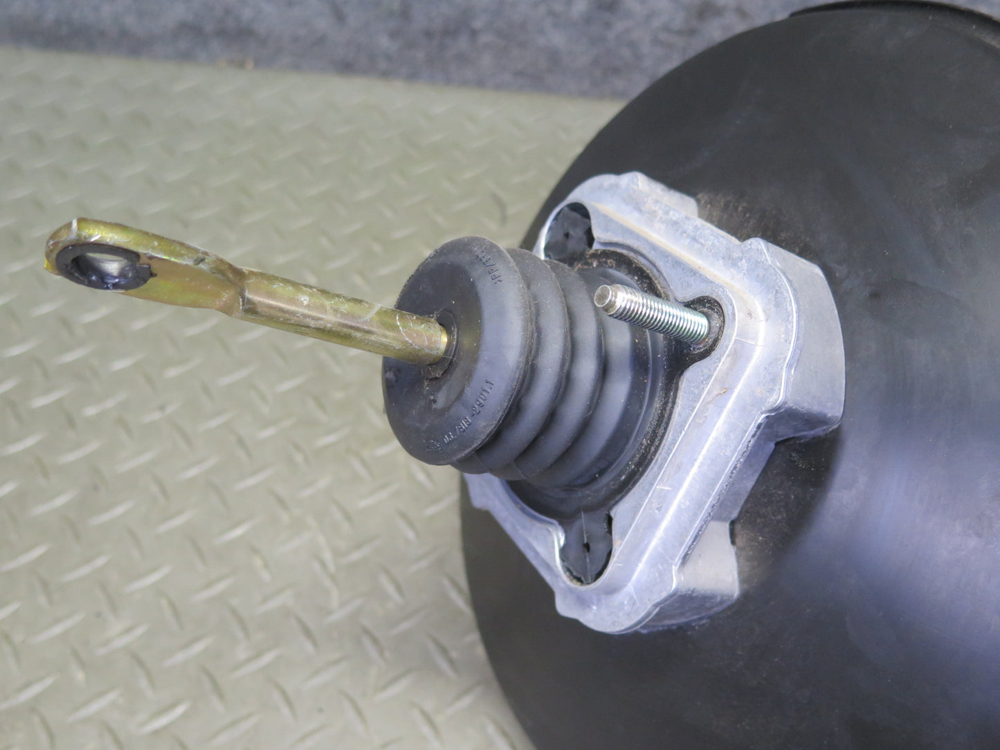 03-06 BMW E86 E85 Z4 Brake Master Cylinder Booster Fluid Reservoir Tank OEM