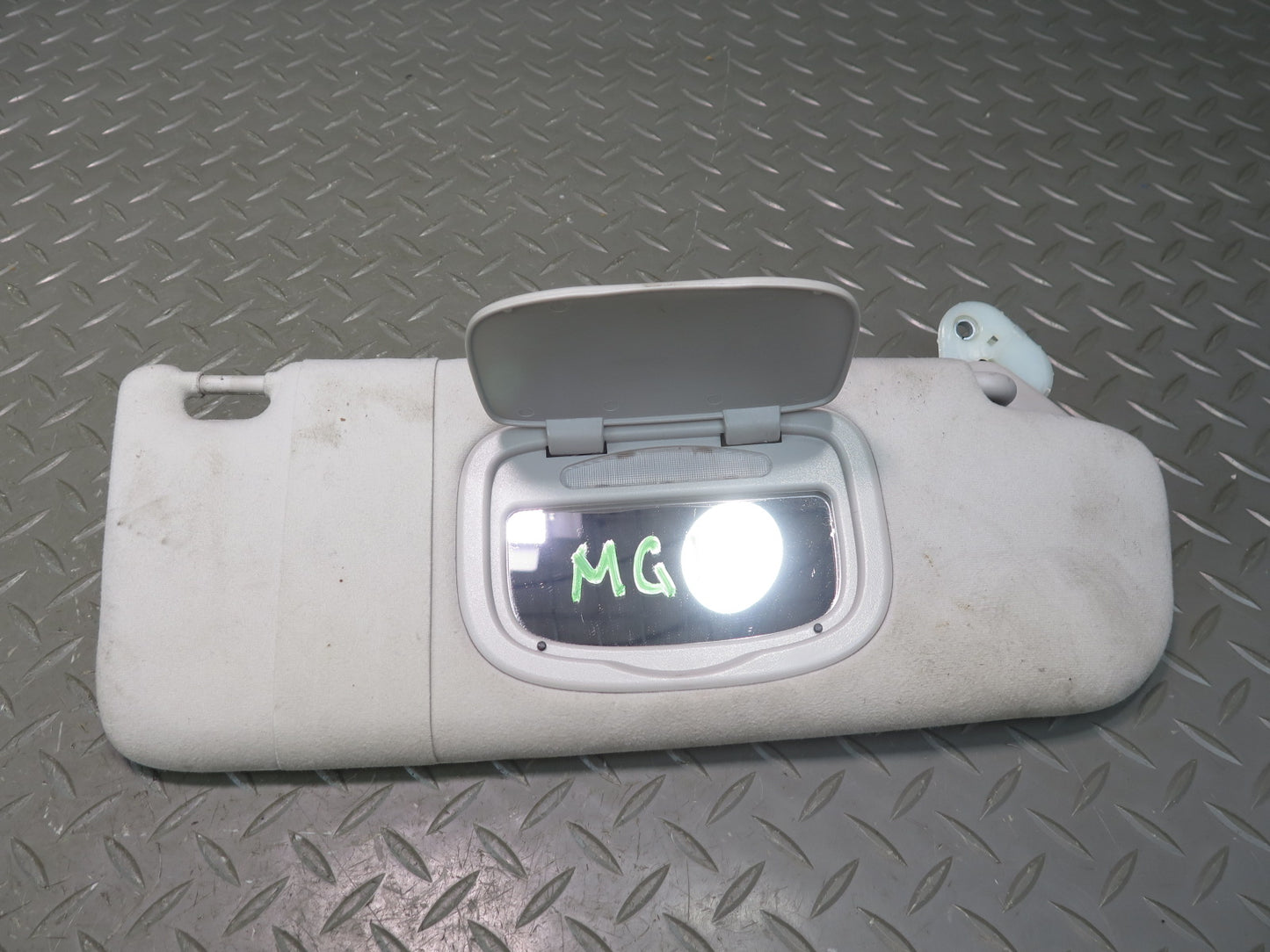 2014-2020 Maserati Ghibli M157 Front Right & Left Side Sun Visor Shade Set