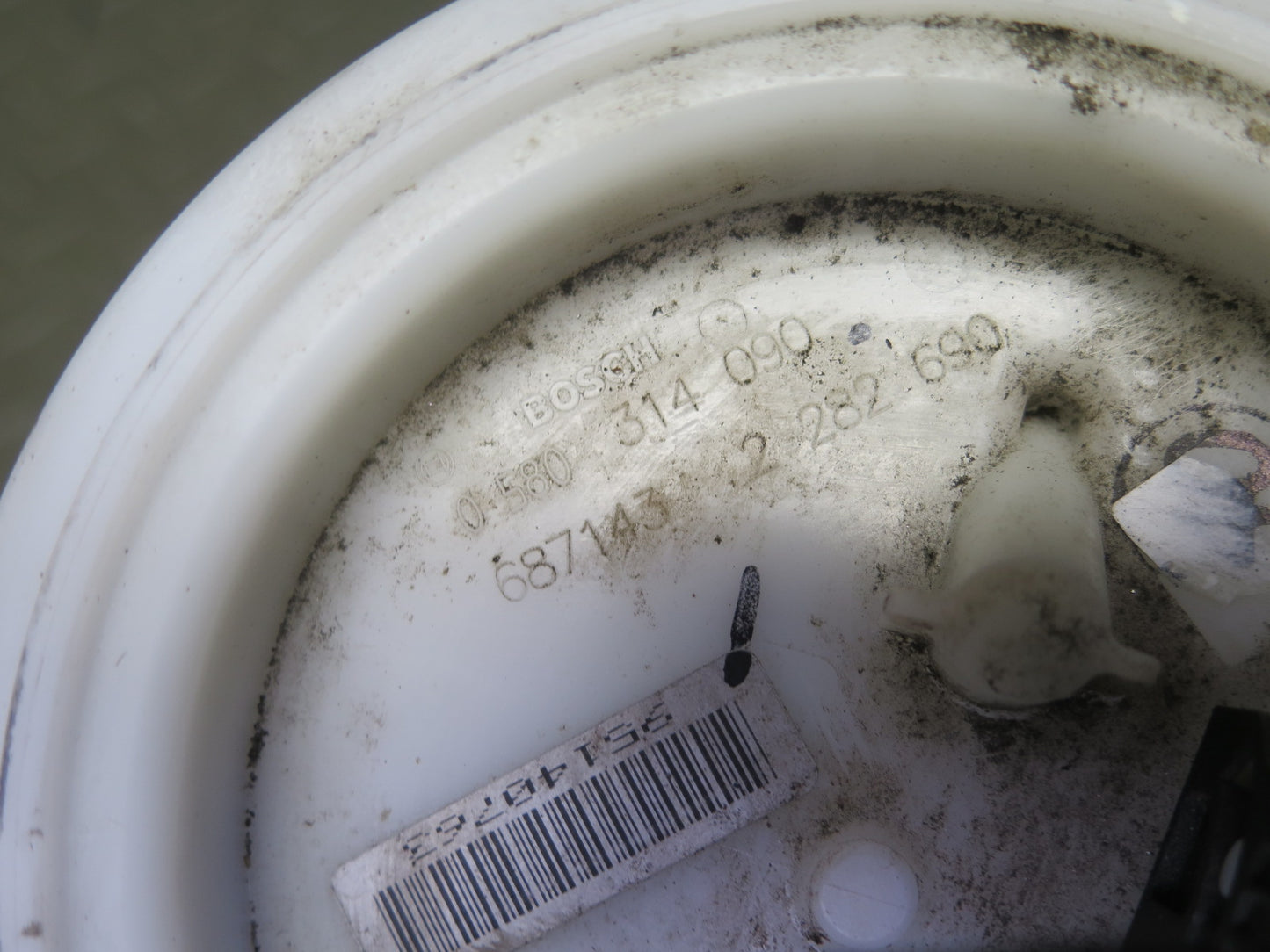 2006-2010 BMW E60 M5 S85 Fuel Pump Level Sensor Sending Unit Set of 2