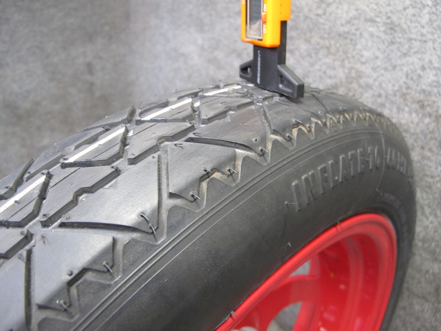 97-04 Porsche Boxster 986 Emergency Spare Tire Wheel 17x3.5 ET19 Conti 105/95