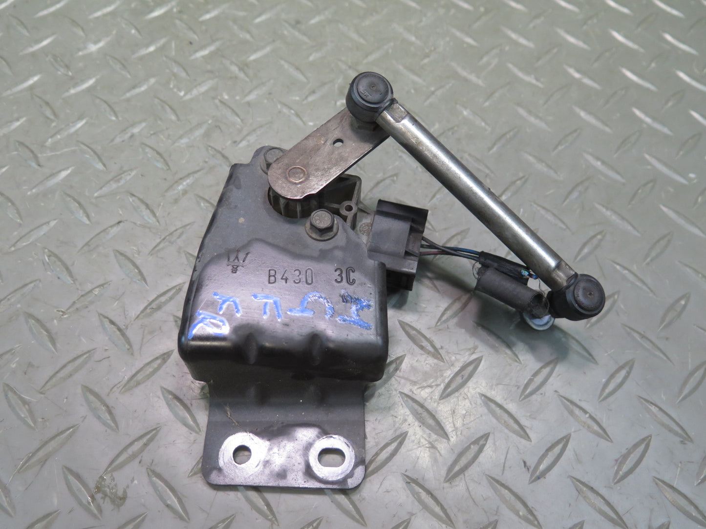 2014-2020 Maserati Ghibli M157 Rear Right Suspension Height Level Sensor