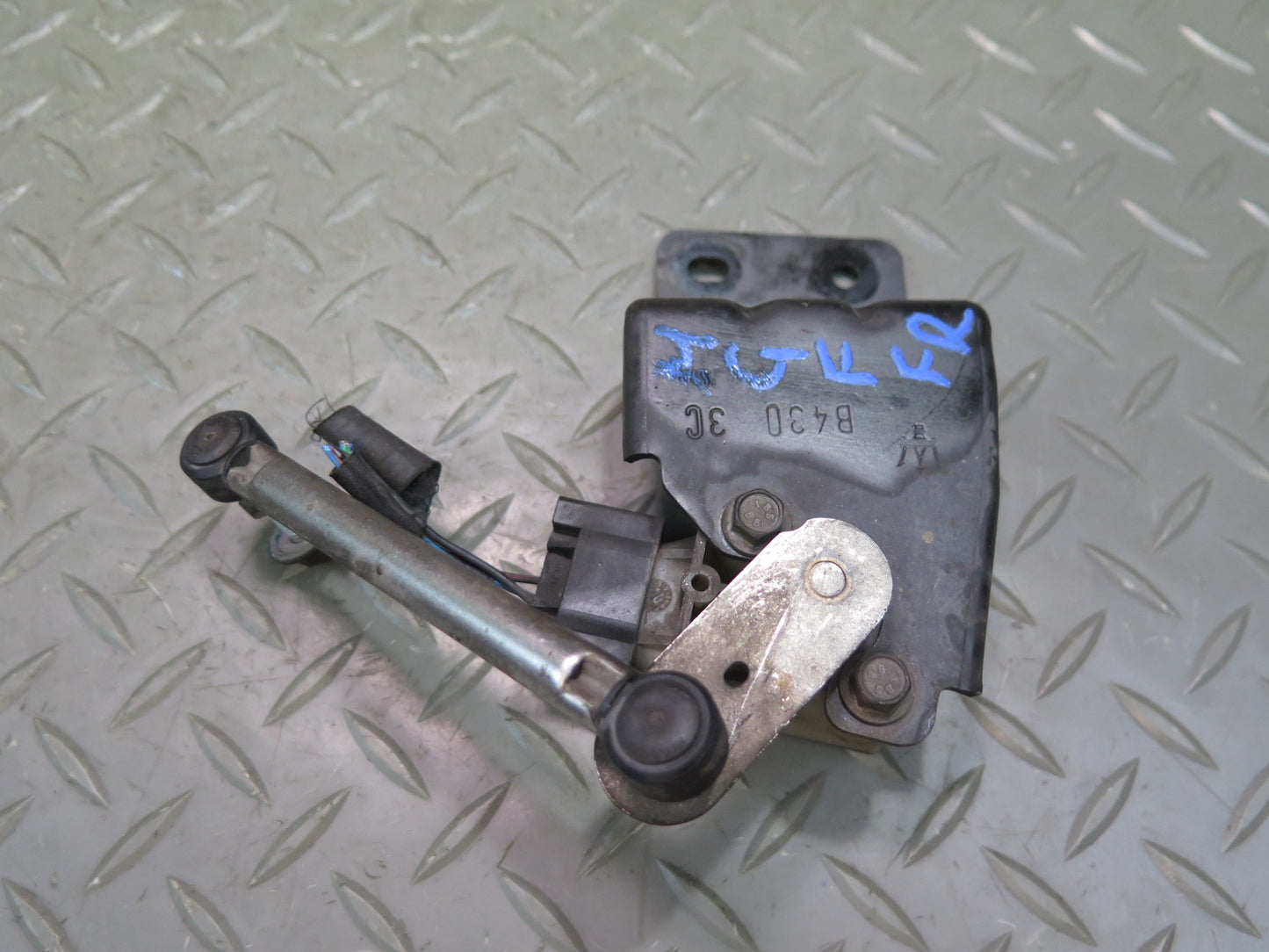 2014-2020 Maserati Ghibli M157 Rear Right Suspension Height Level Sensor