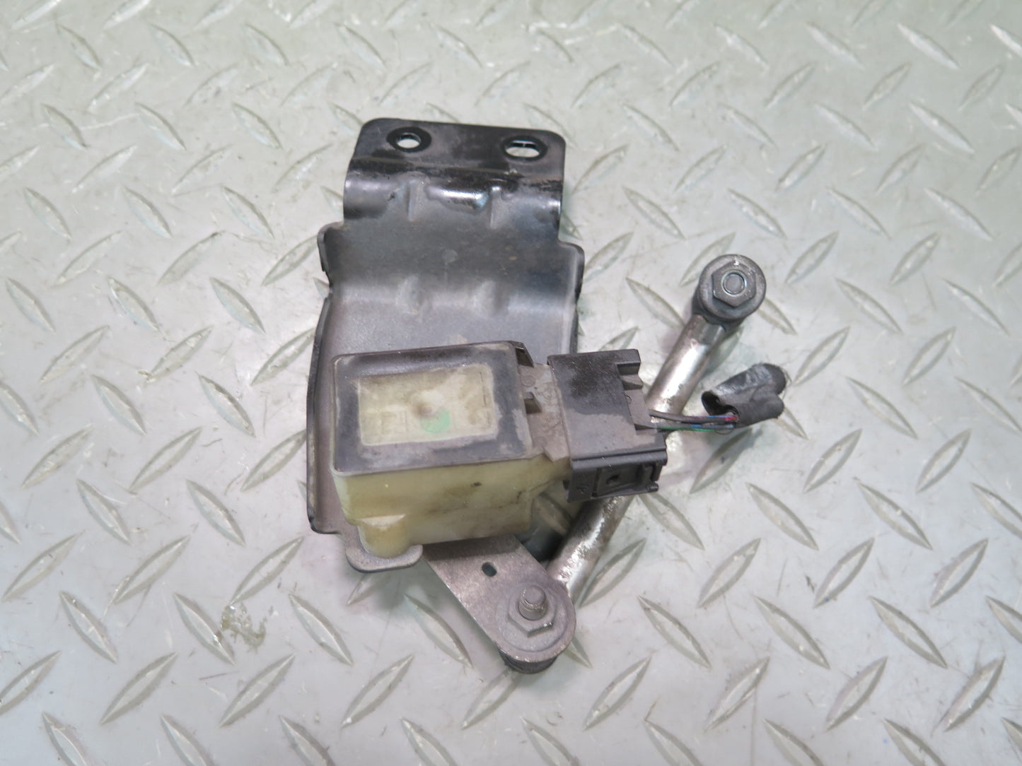 2014-2020 Maserati Ghibli M157 Rear Right Suspension Height Level Sensor