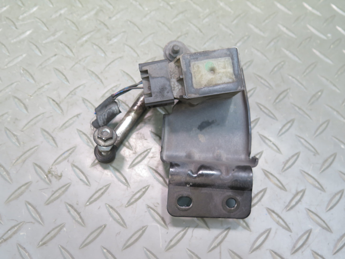 2014-2020 Maserati Ghibli M157 Rear Right Suspension Height Level Sensor