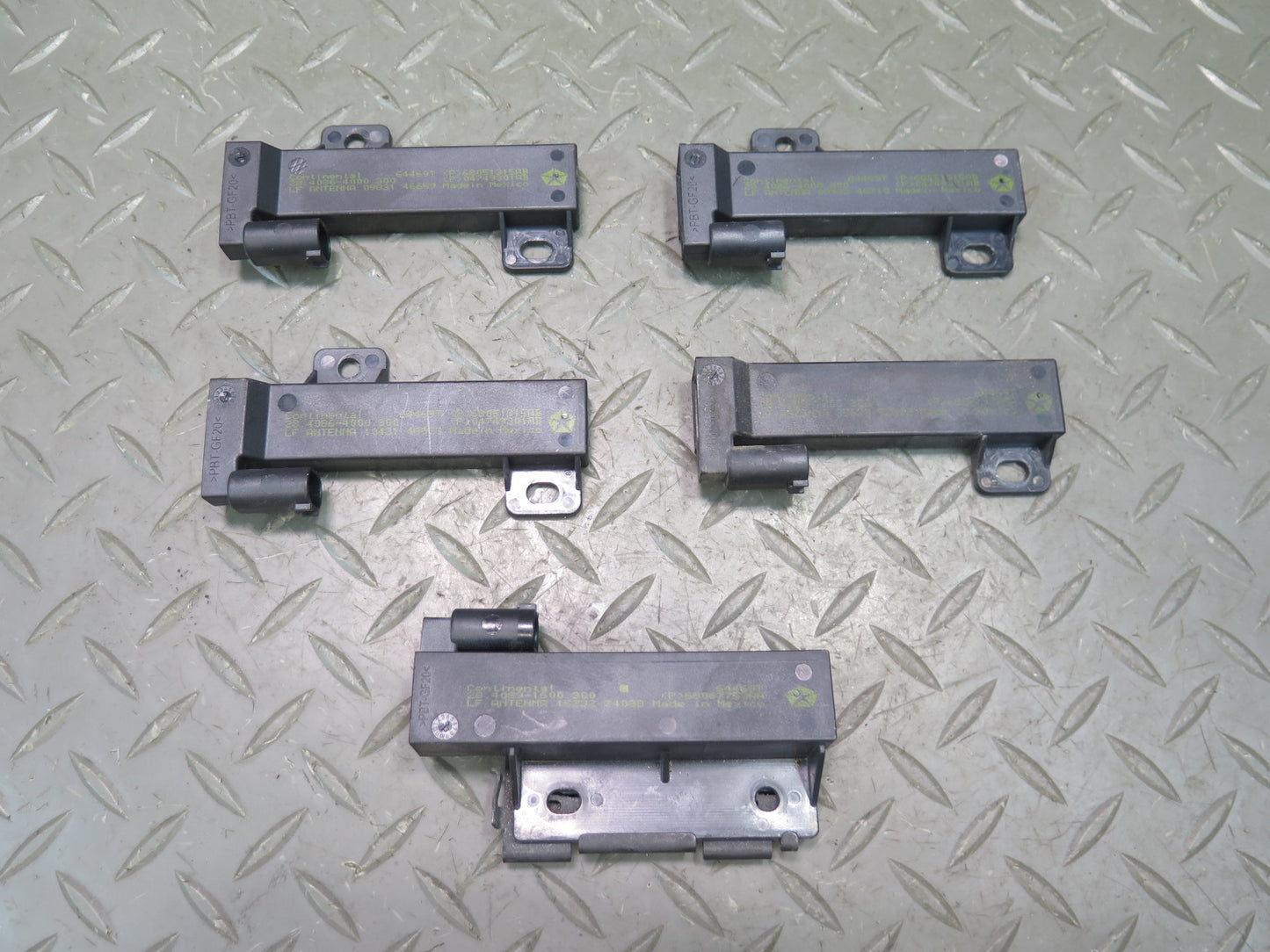 2014-2017 Maserati Ghibli M157 Keyless Entry Antenna Module Set of 5