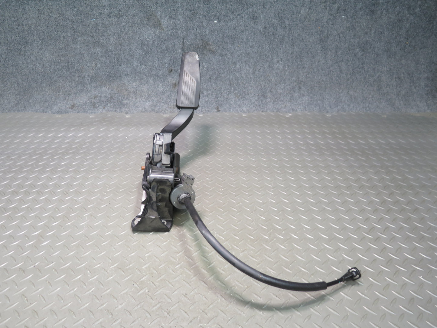 2014-2017 Maserati Ghibli M157 Gas Accelerator Throttle Pedal